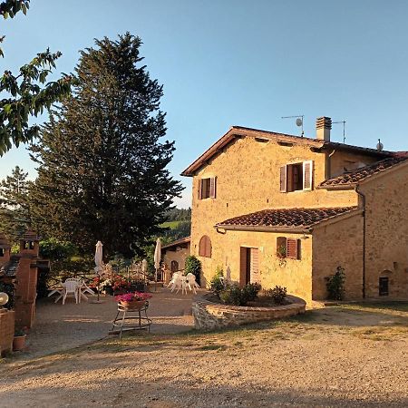 Apartamento Poggio Massiccioli Poggibonsi Exterior foto