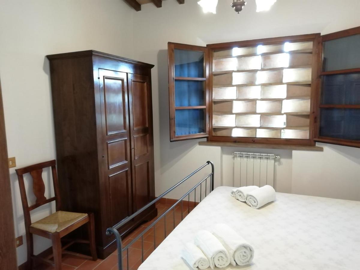 Apartamento Poggio Massiccioli Poggibonsi Exterior foto