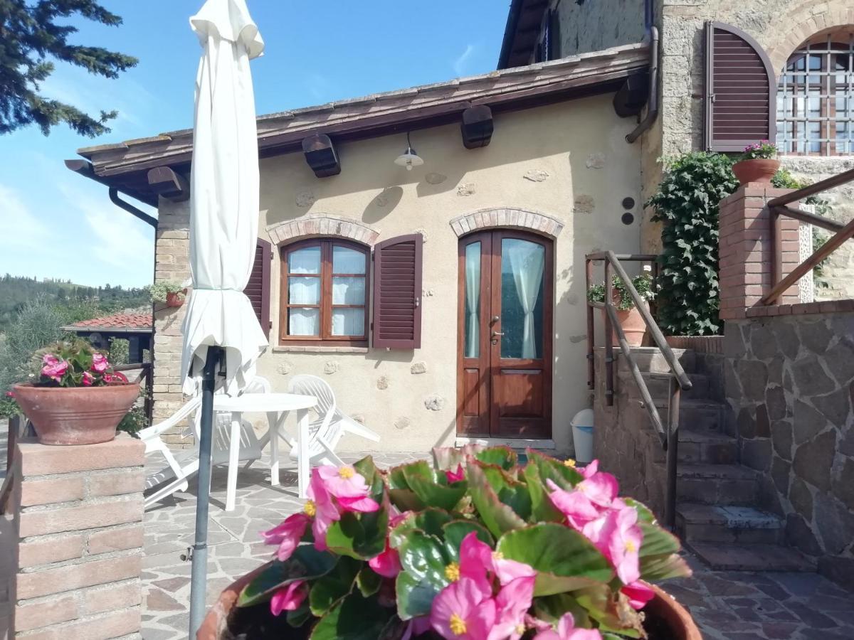 Apartamento Poggio Massiccioli Poggibonsi Exterior foto