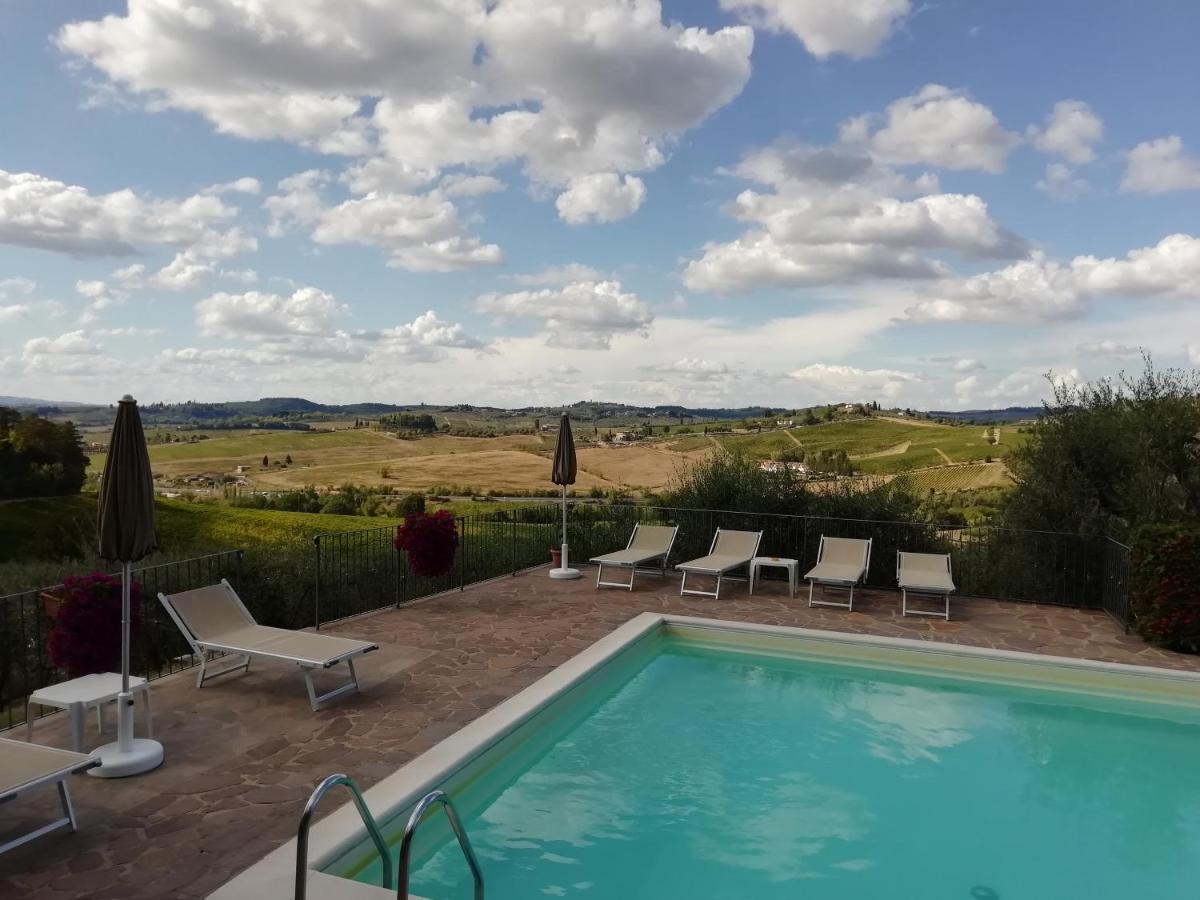 Apartamento Poggio Massiccioli Poggibonsi Exterior foto