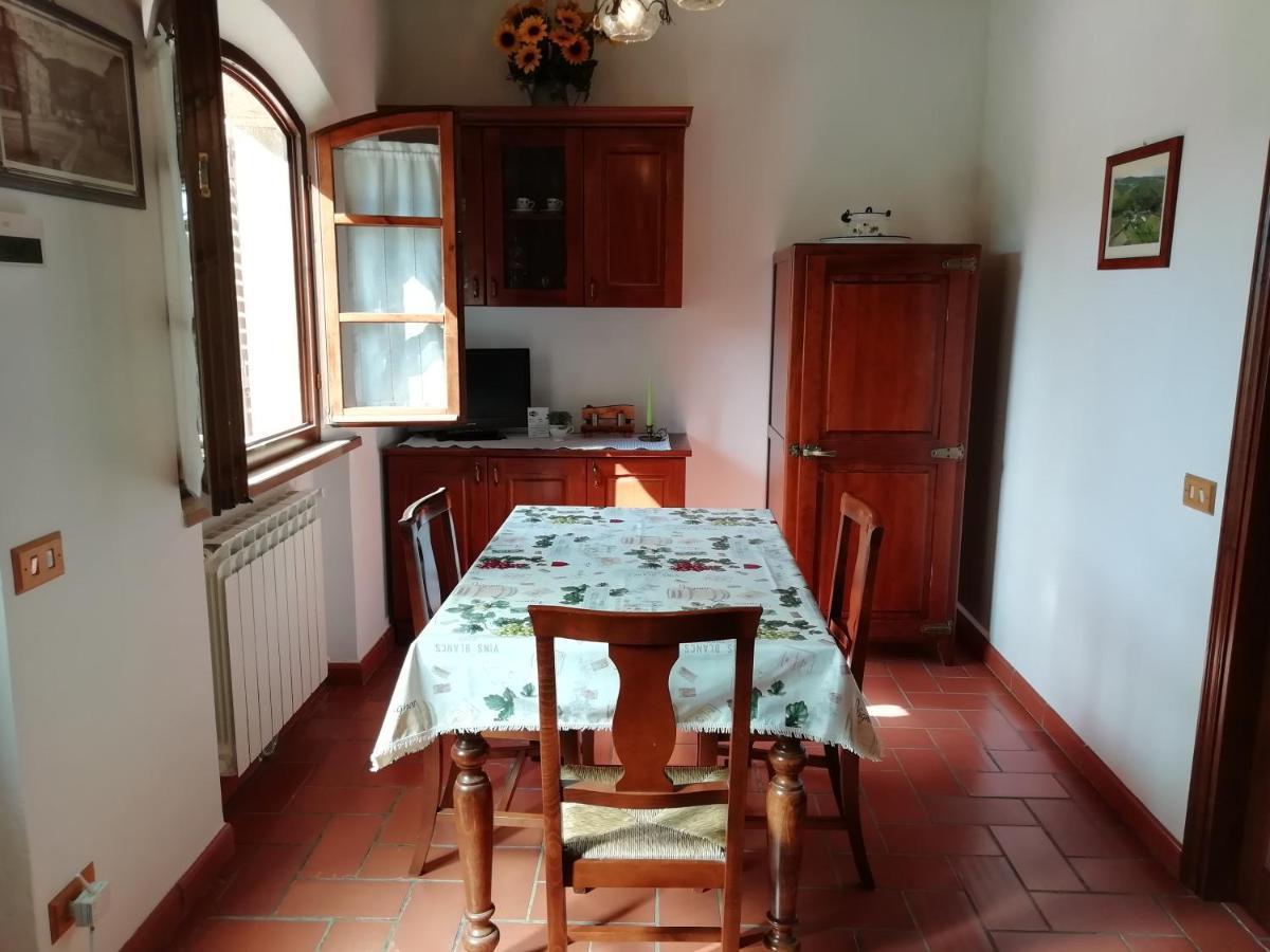 Apartamento Poggio Massiccioli Poggibonsi Exterior foto