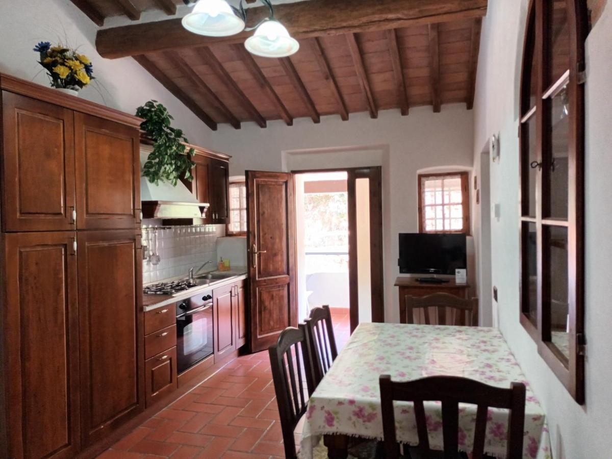 Apartamento Poggio Massiccioli Poggibonsi Exterior foto